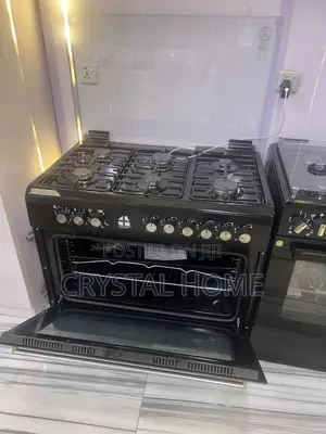 6 Burner and Oven Black