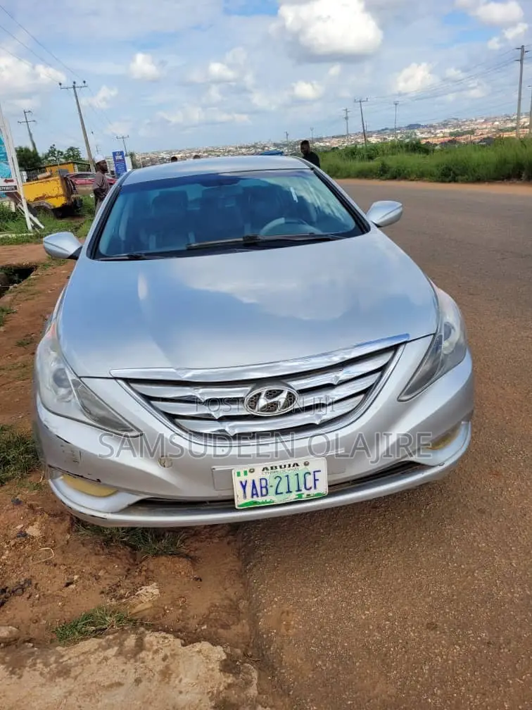 Hyundai Sonata 2013 Silver