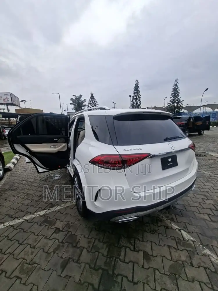 Mercedes-Benz GLE-Class GLE 450 4MATIC 2022 White