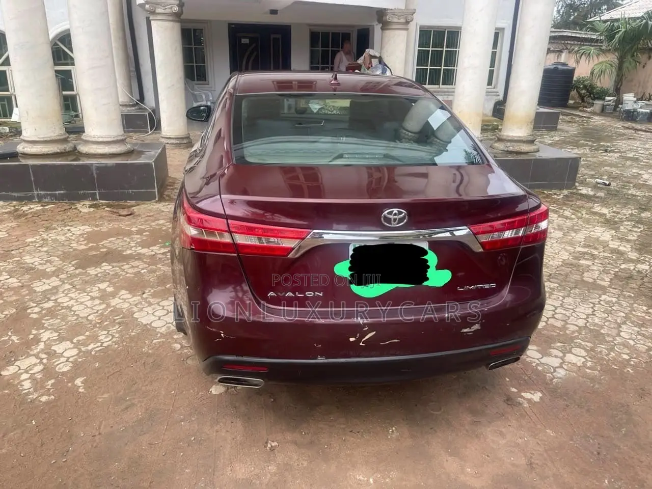 Toyota Avalon 2013 Red