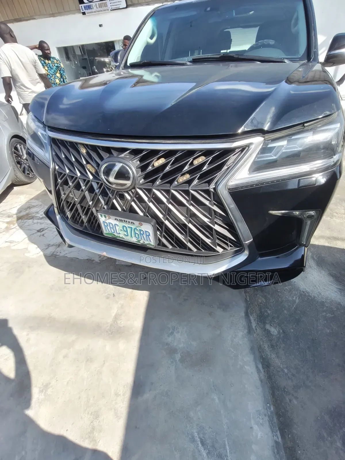 Lexus LX 2022 Black