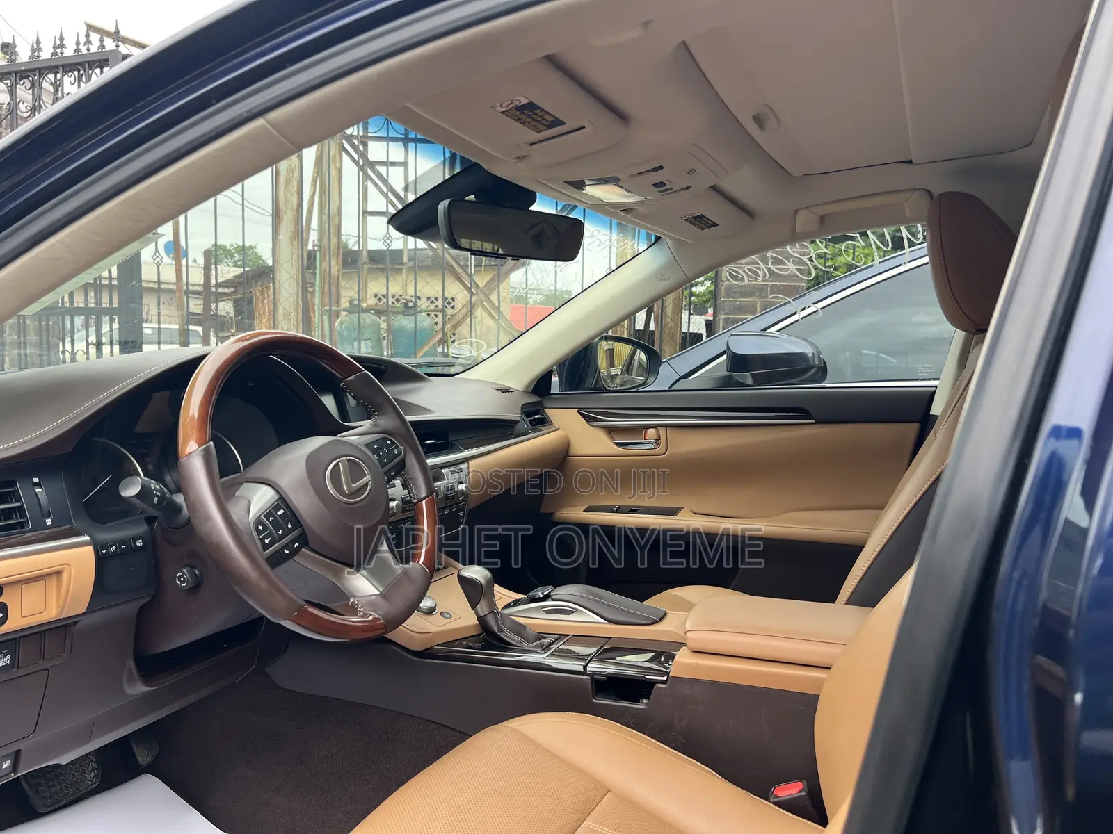 Lexus ES 350 FWD 2017 Blue