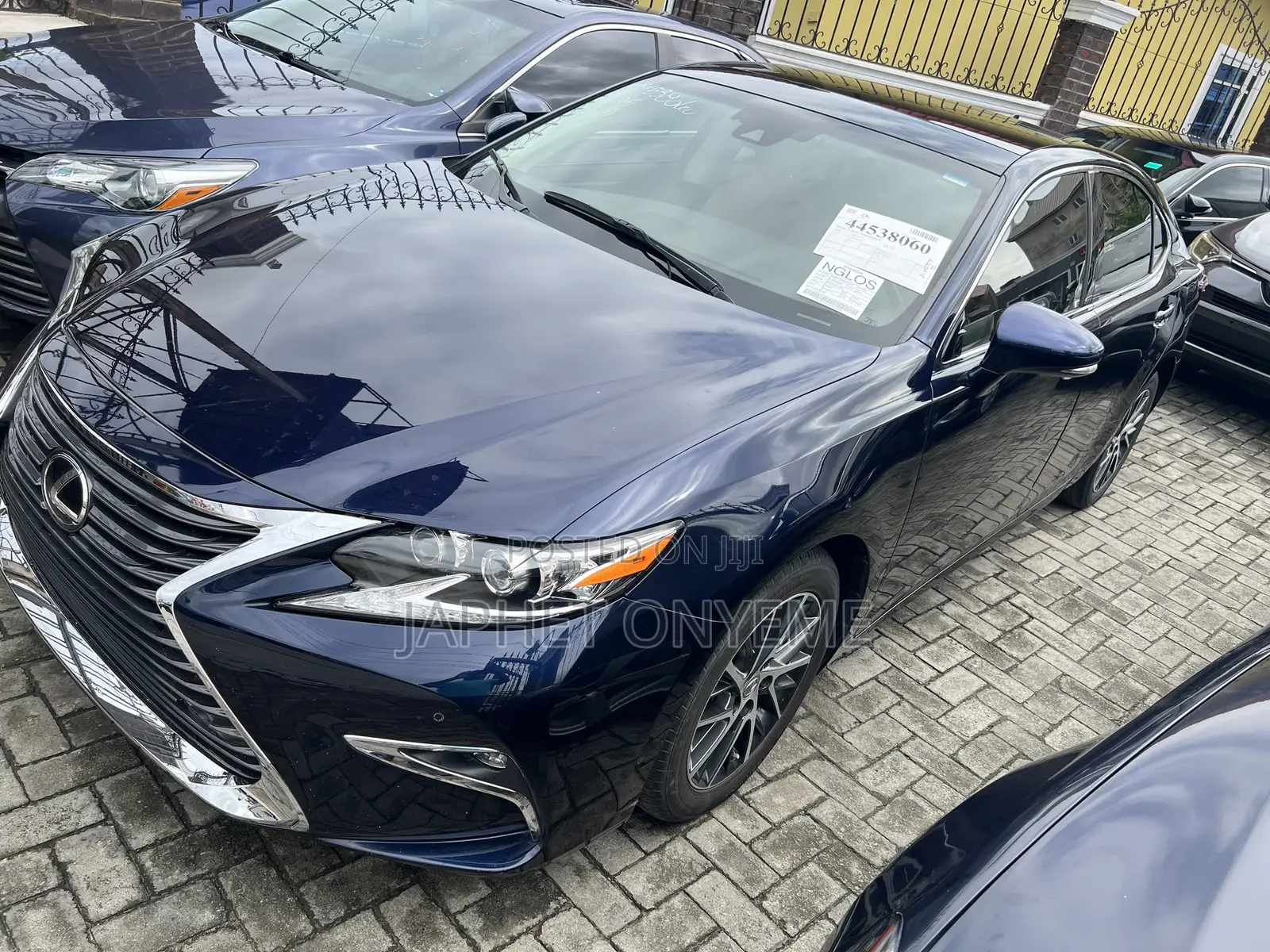 Lexus ES 350 FWD 2017 Blue