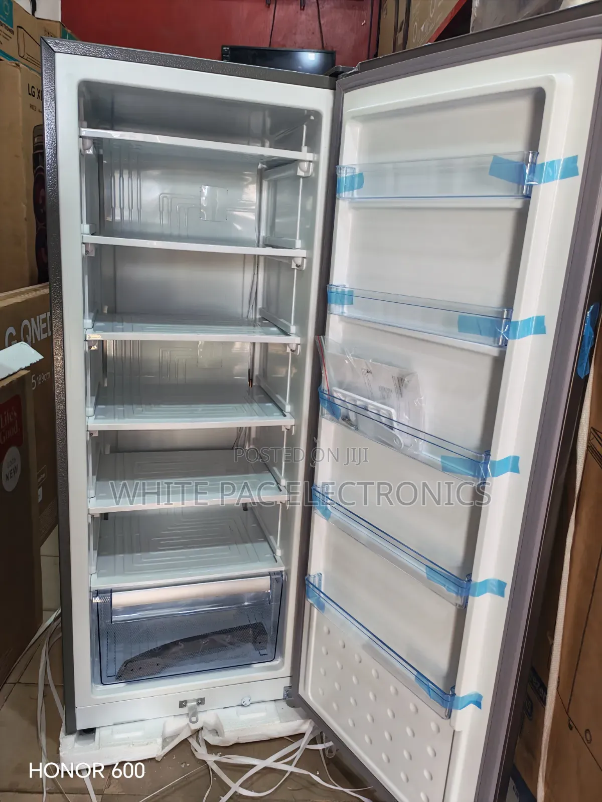 LG Upright Freezer 200 Liter ( 6 Steps ) for Ice Block Maker >2 Yrs
