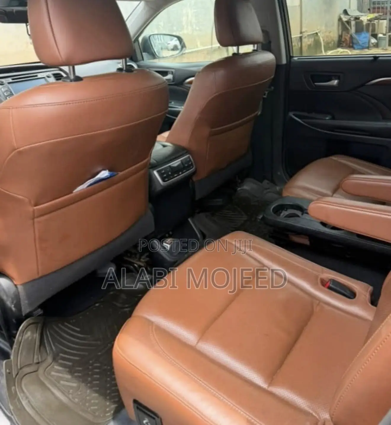 Toyota Highlander XLE 2019 Gray