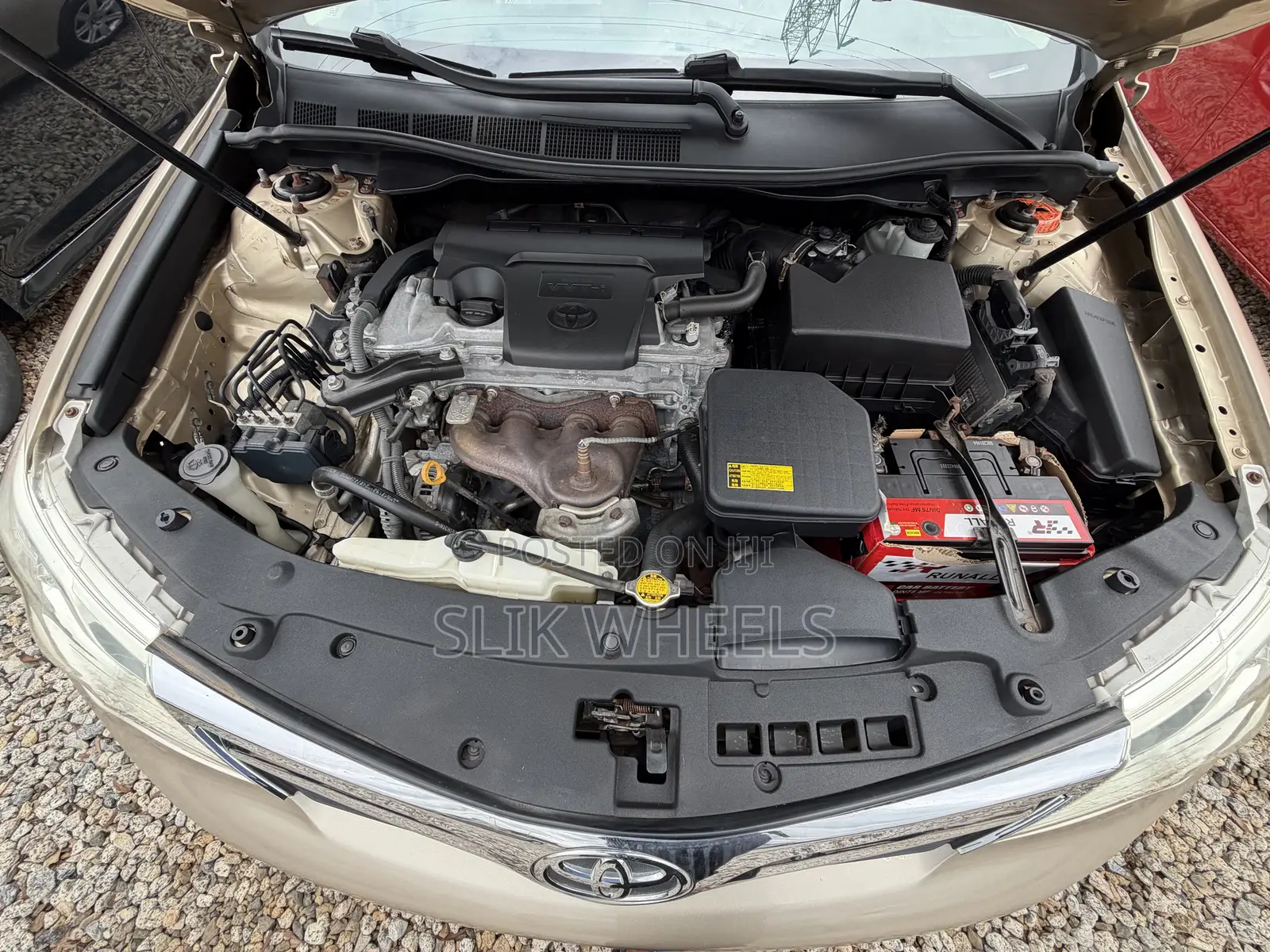 Toyota Camry L 4dr Sedan (2.5L 4cyl 6A) 2012 Gold
