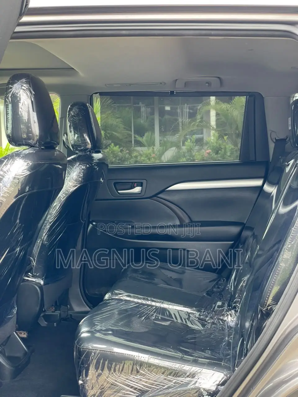 Toyota Highlander XLE 4x4 V6 (3.5L 6cyl 8A) 2017 Gray