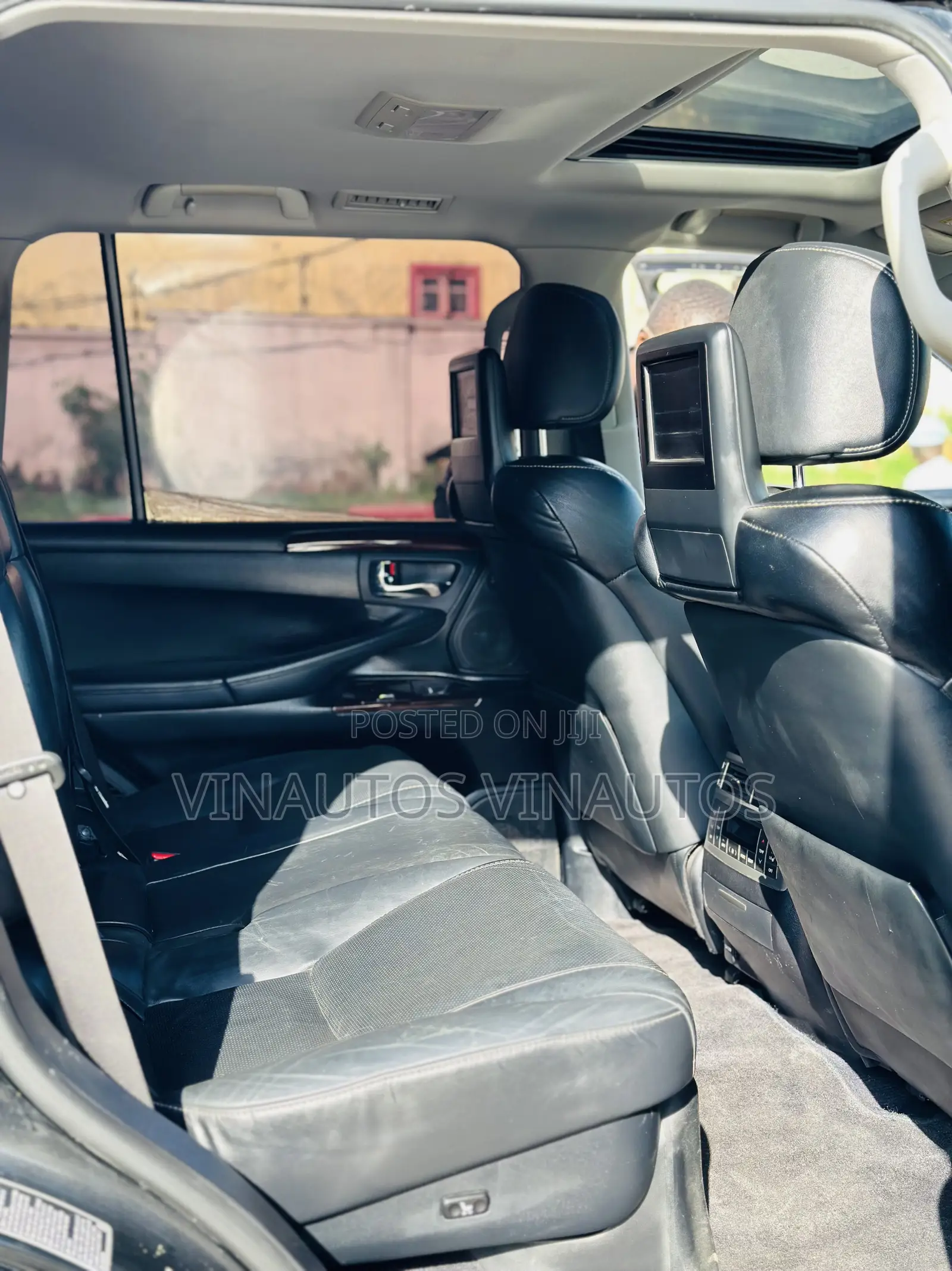Lexus LX 570 AWD 2013 Black