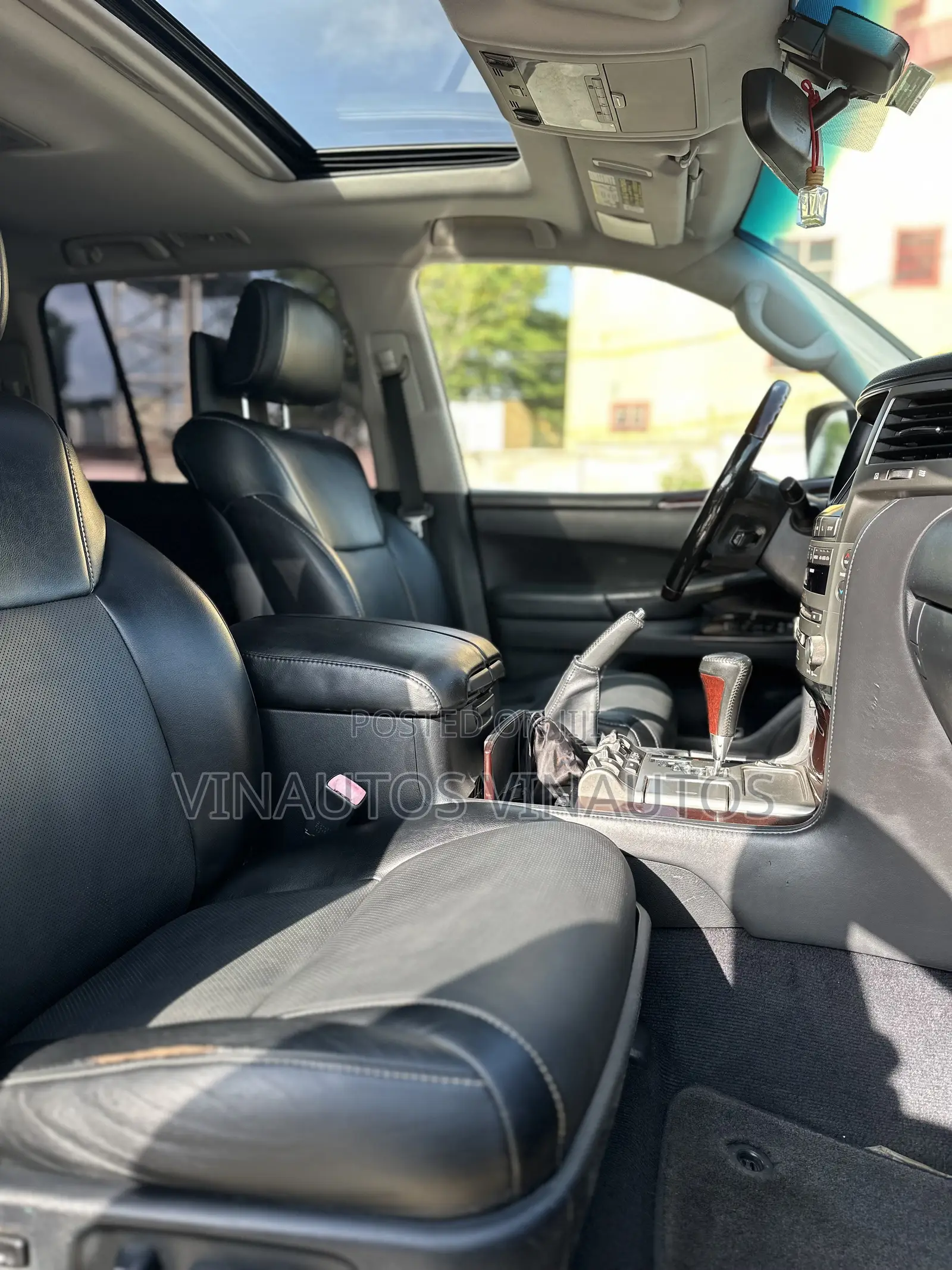 Lexus LX 570 AWD 2013 Black
