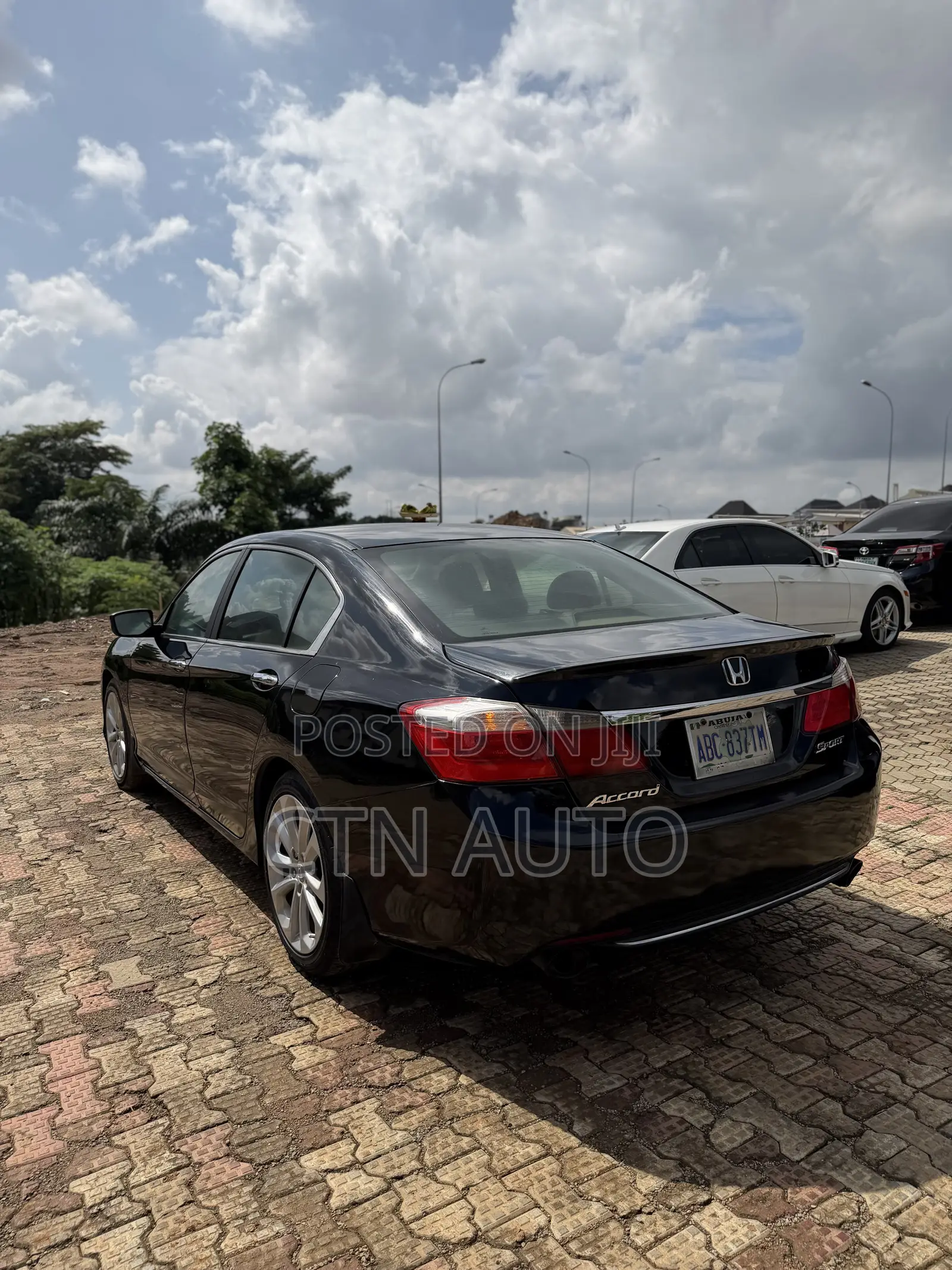 Honda Accord EX-L V-6 4dr Sedan FWD (3.5L 6cyl 6A) 2013 Black