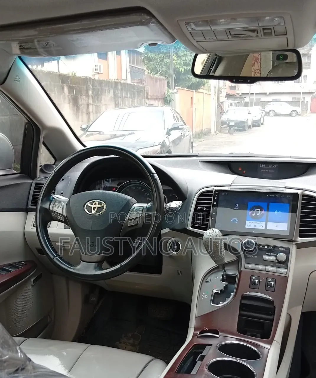 Toyota Venza XLE 2012 Silver