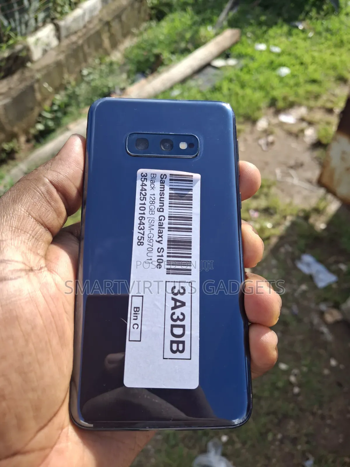 Samsung Galaxy S10e 128 GB Black