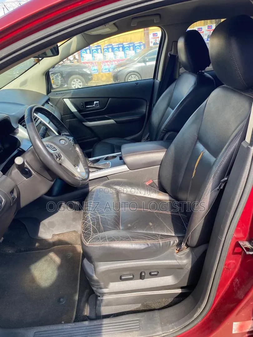 Ford Edge SEL 4dr SUV AWD (3.5L 6cyl 6A) 2014 Red