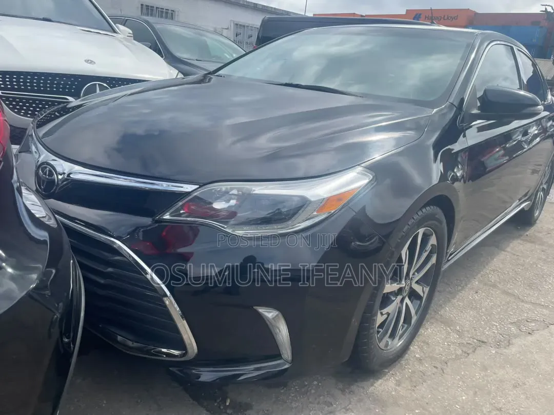 Toyota Avalon Limited 4dr Sedan (3.5L 6cyl 6A) 2014 Black
