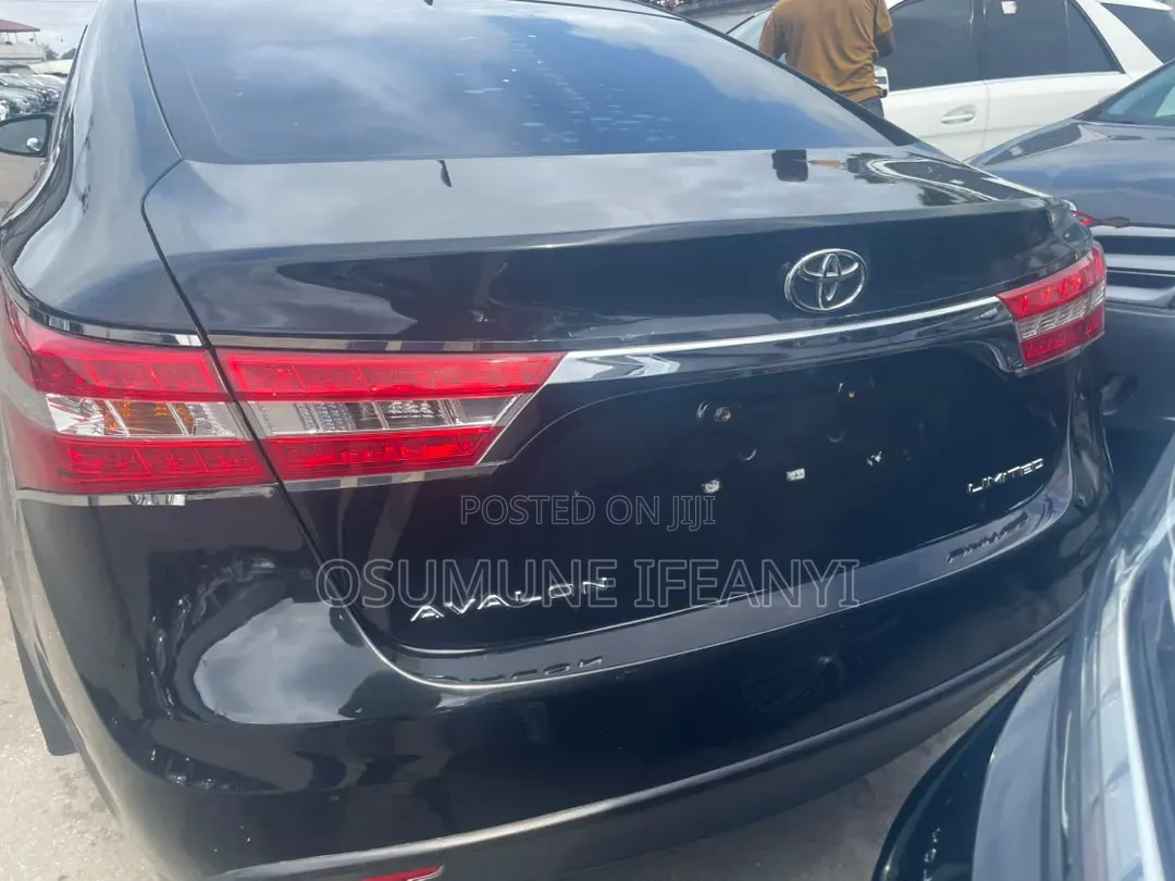 Toyota Avalon Limited 4dr Sedan (3.5L 6cyl 6A) 2014 Black