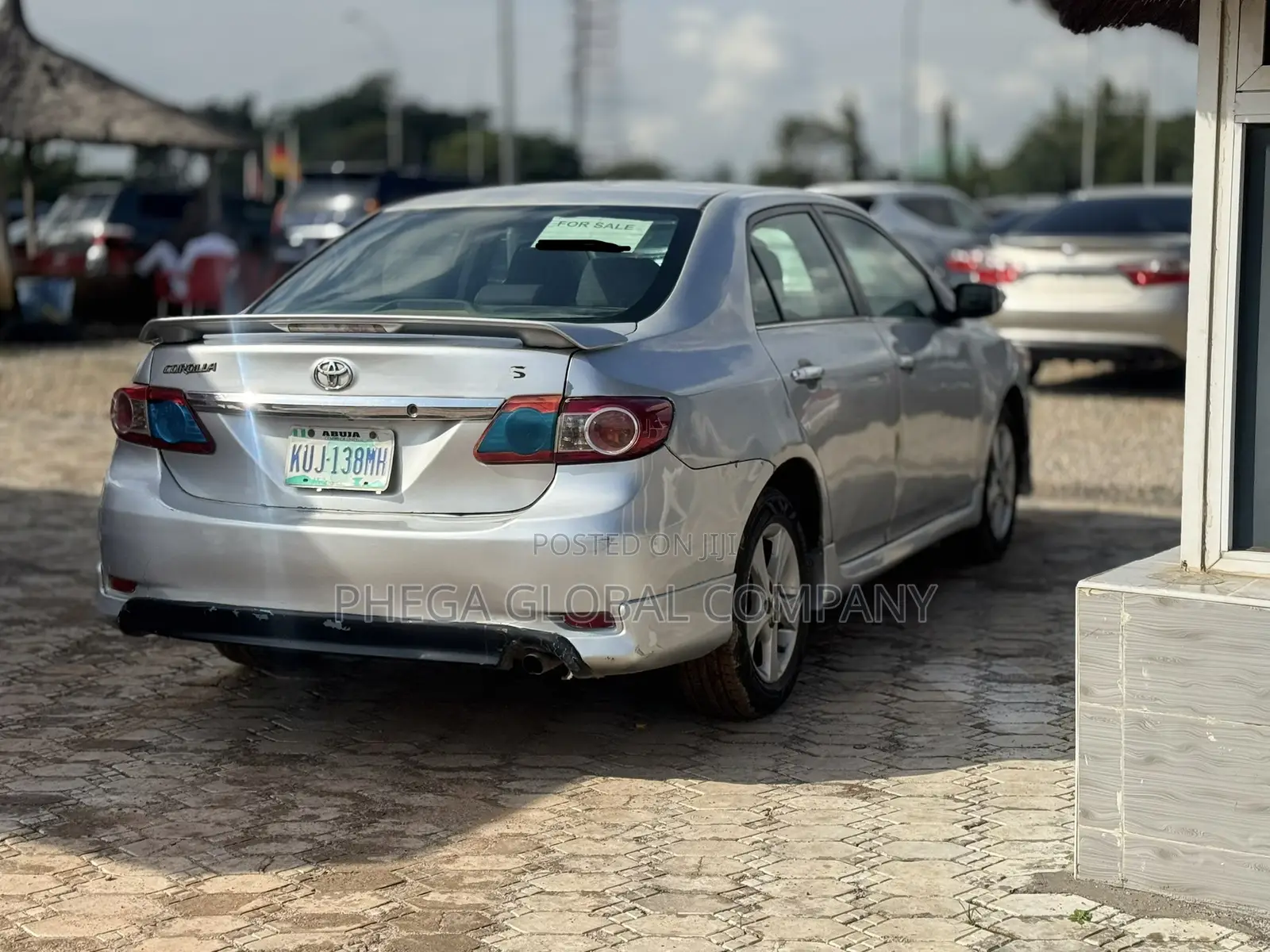 Toyota Corolla S 4dr Sedan (1.8L 4cyl 4A) 2012 Silver