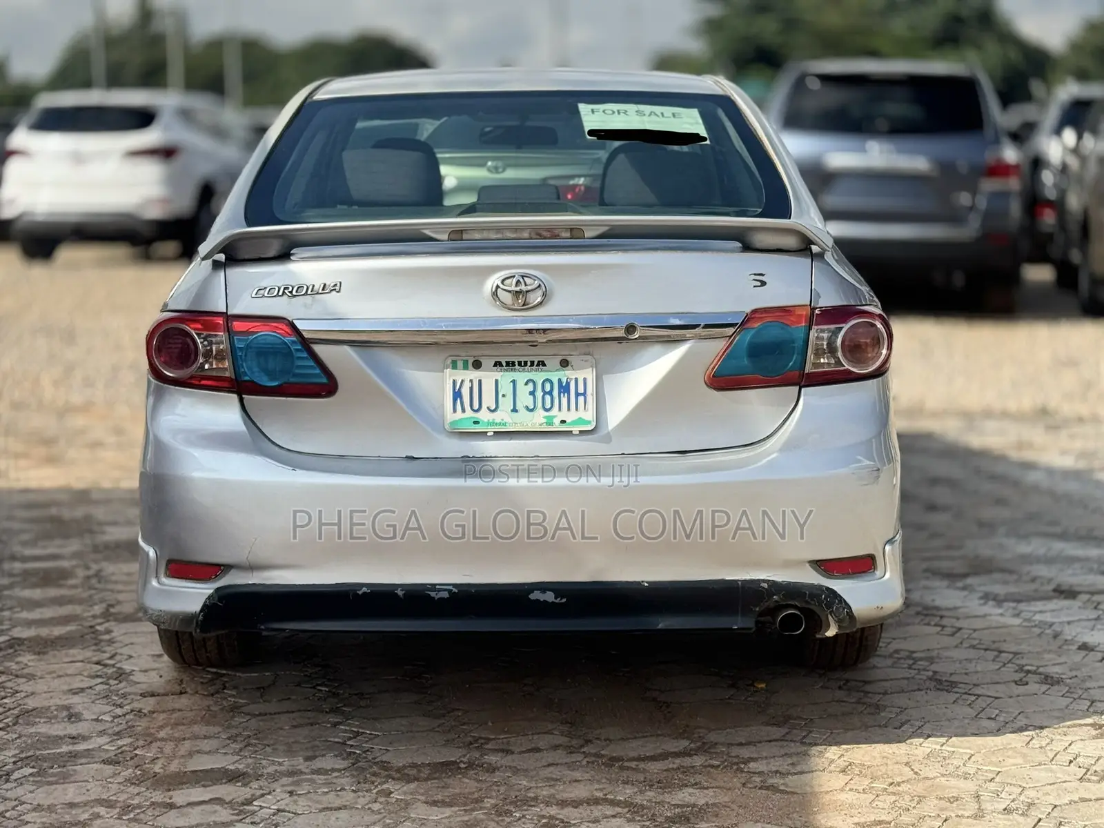Toyota Corolla S 4dr Sedan (1.8L 4cyl 4A) 2012 Silver