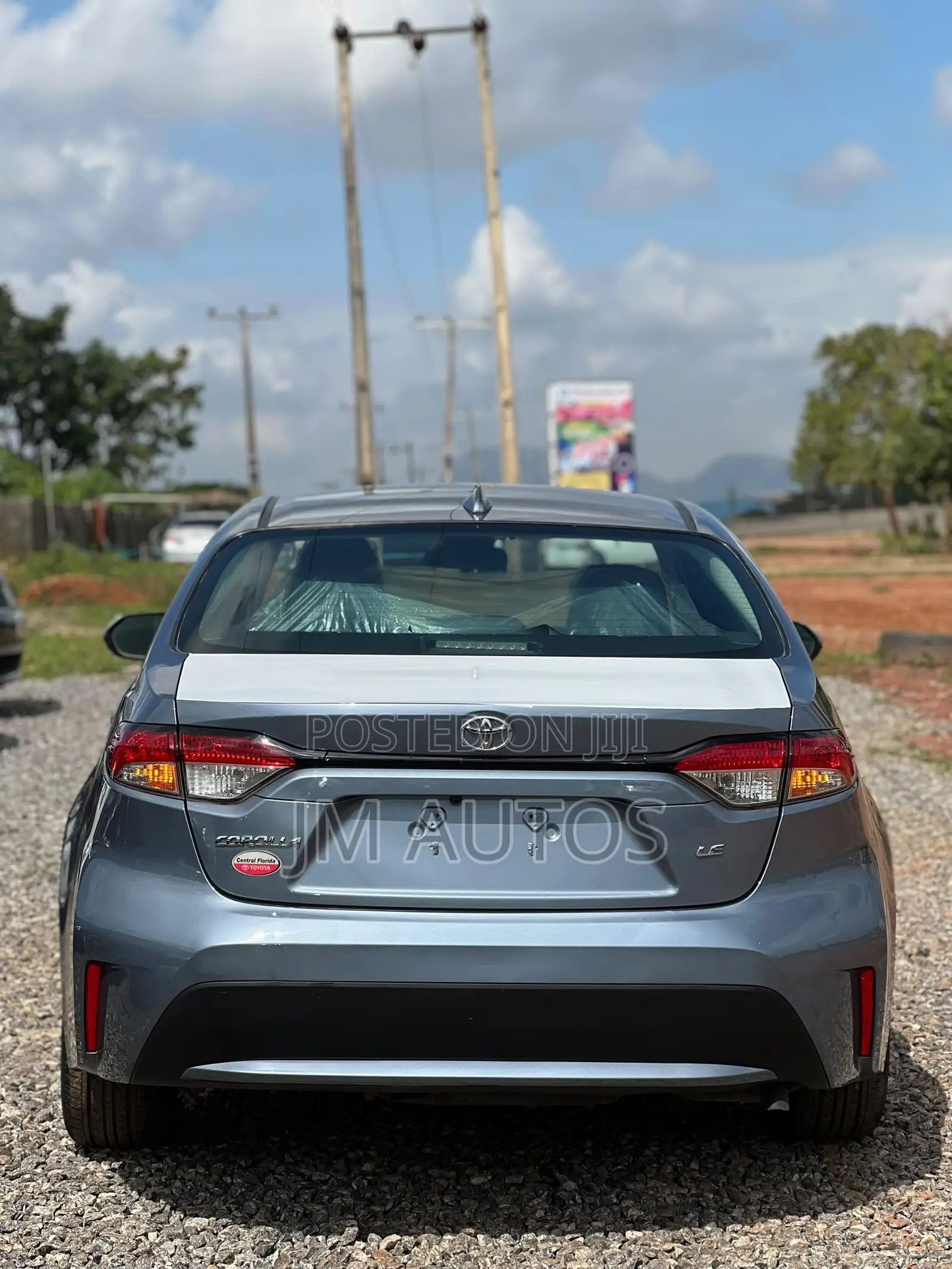 Toyota Corolla LE 2020 Blue