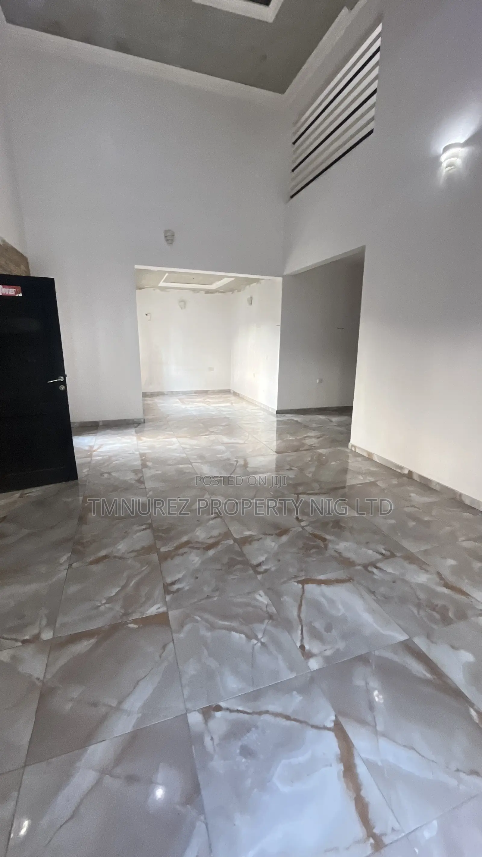 4bdrm Maisonette in Good Location, Osapa london for rent