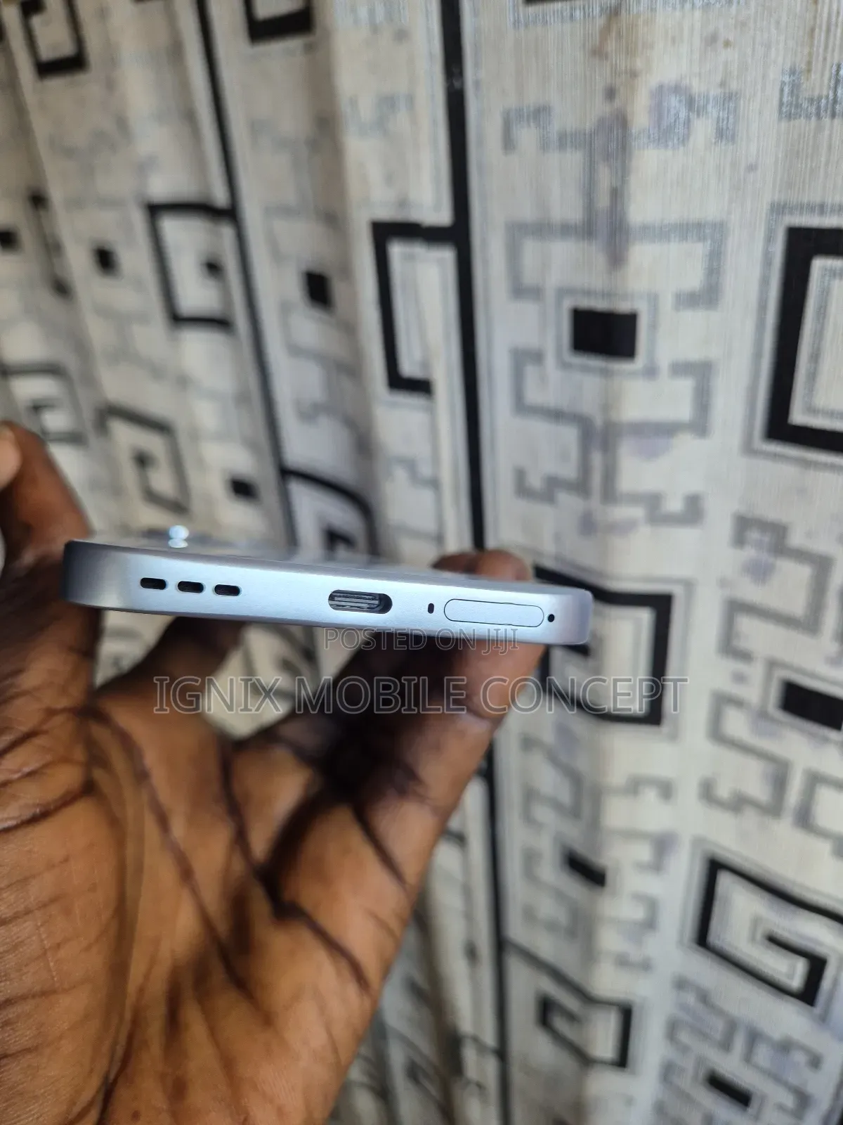 Oppo Reno14 F 256 GB Graphite