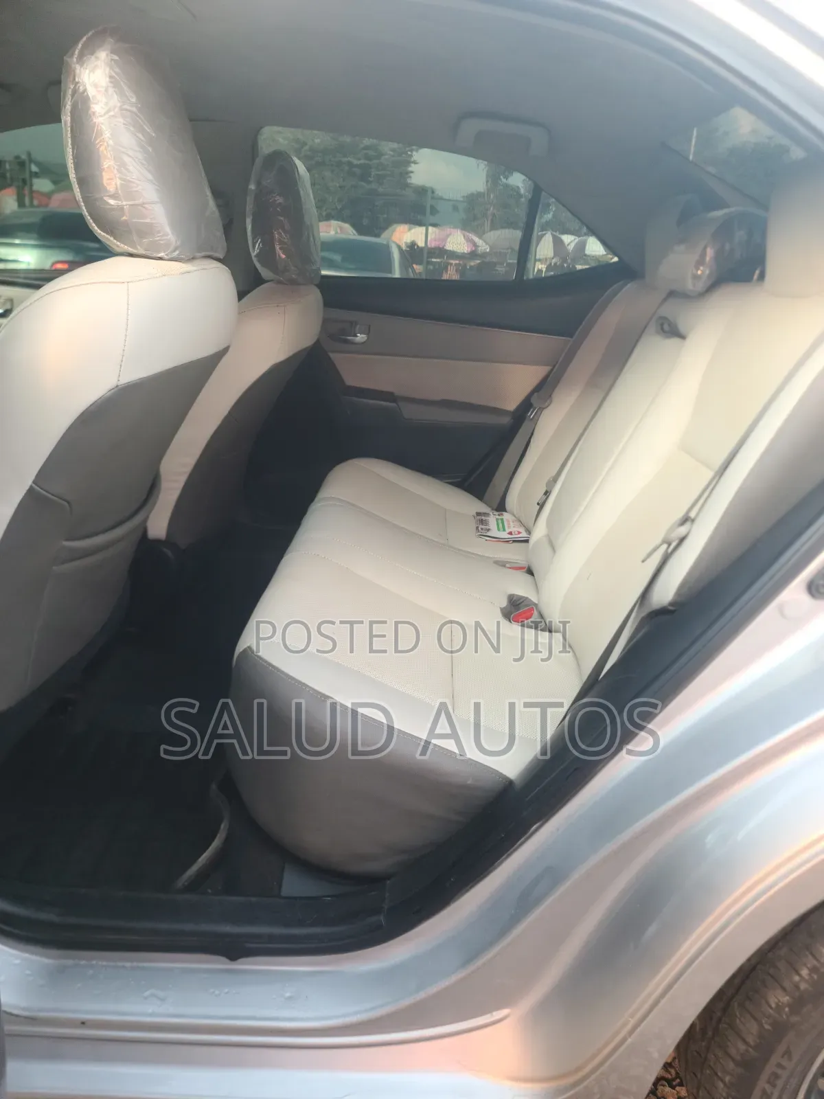 Toyota Corolla LE Eco (1.8L 4cyl 2A) 2019 Silver