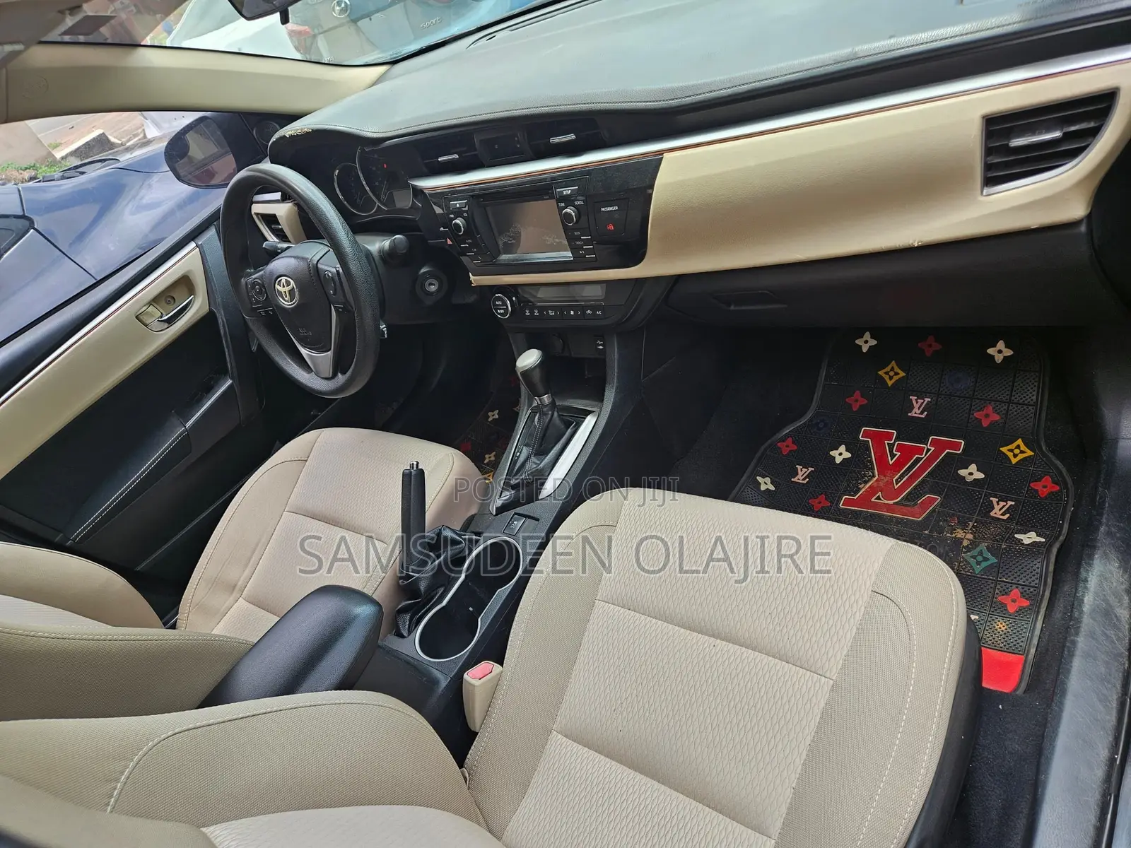 Toyota Corolla 2015 Black