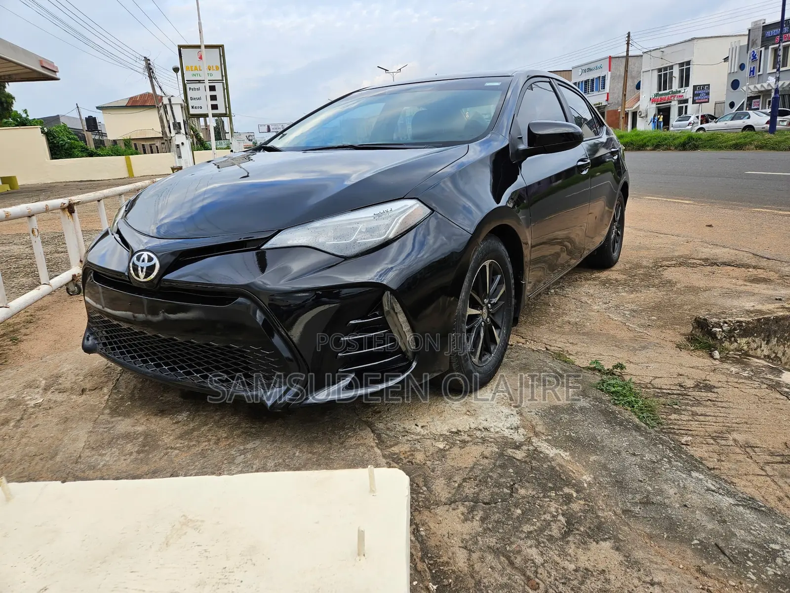 Toyota Corolla 2015 Black