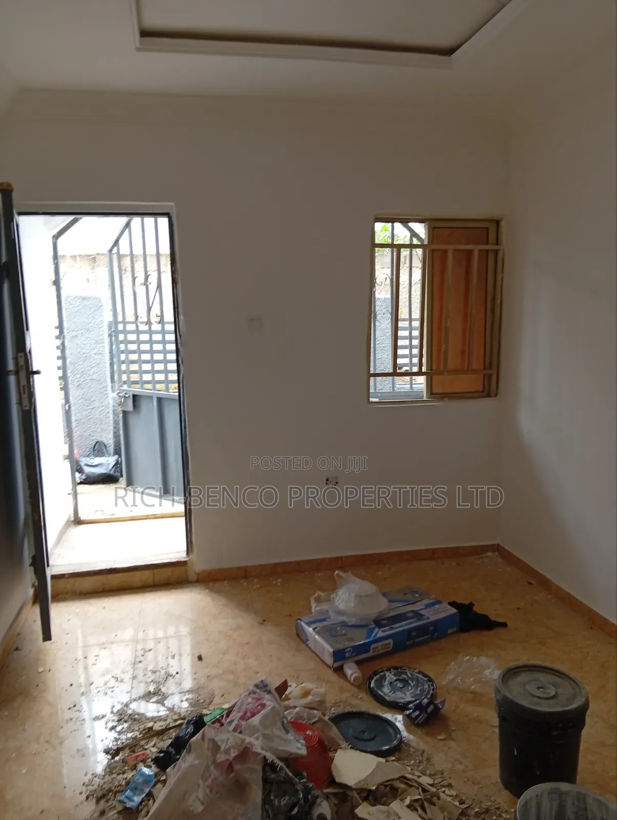 Studio Apartment in Obasanjo Road, Dutse-Alhaji for rent