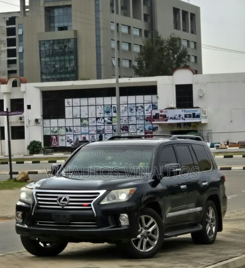 Lexus LX 570 AWD 2013 Black