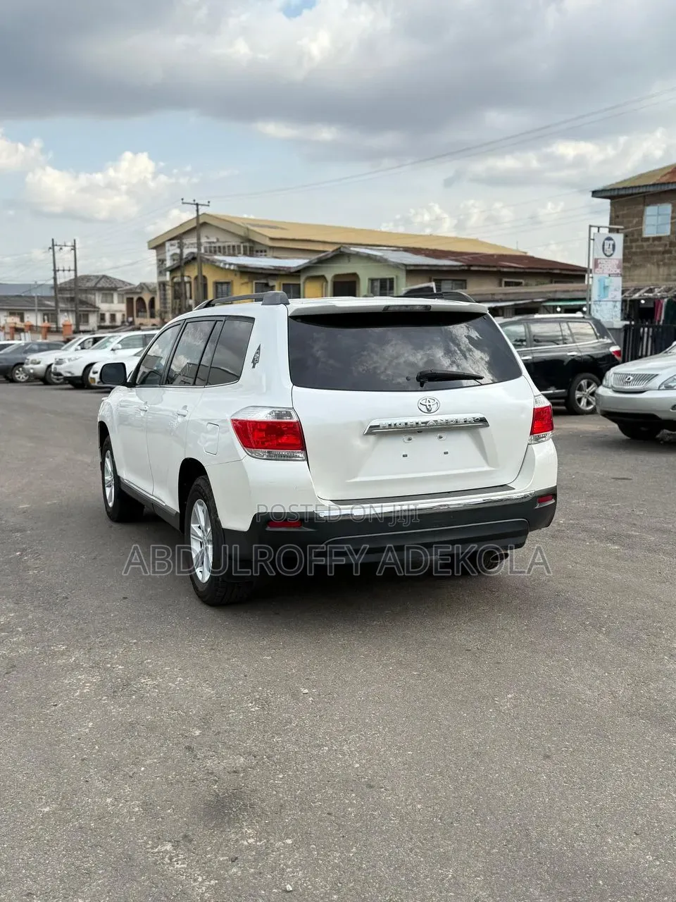 Toyota Highlander SE 2012 White
