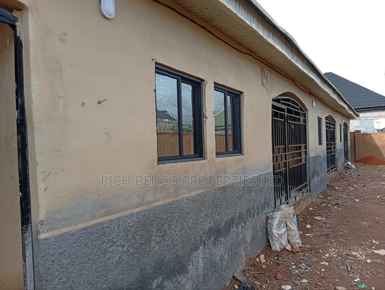 1bdrm Apartment in Jabu, Dutse-Alhaji for rent