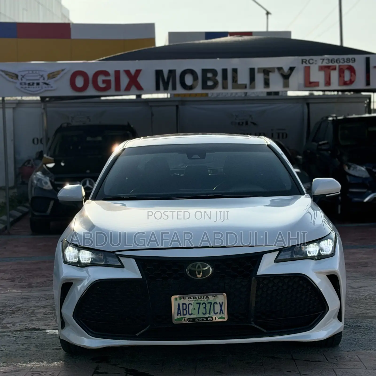 Toyota Avalon XSE FWD Sedan (3.5L V6 8A) 2019 White
