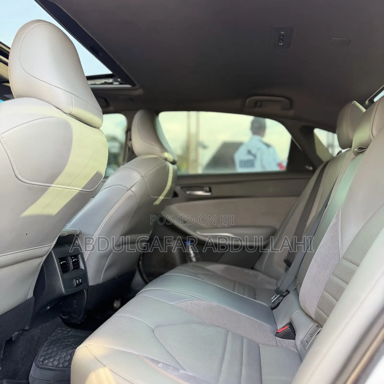 Toyota Avalon XSE FWD Sedan (3.5L V6 8A) 2019 White