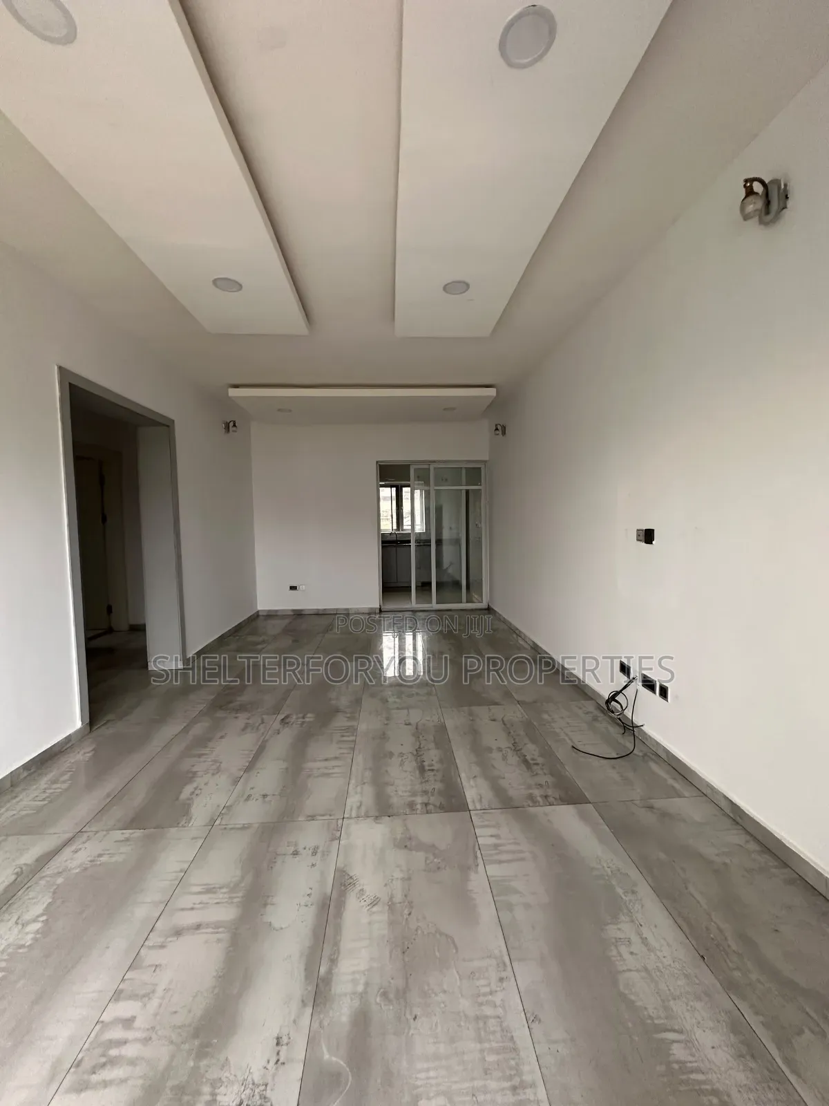 2bdrm Apartment in Lekki Expressway for rent
