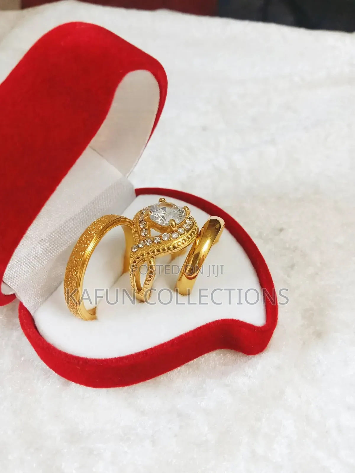 Non-Fading. Long-Lasting. Titanium Couples Ring Set
