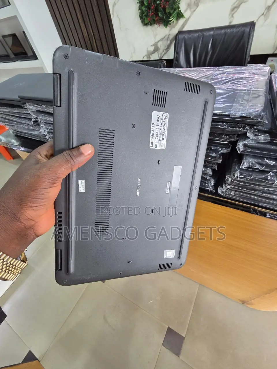 Laptop Dell Latitude 3310 8GB Intel Core i3 SSD 256GB