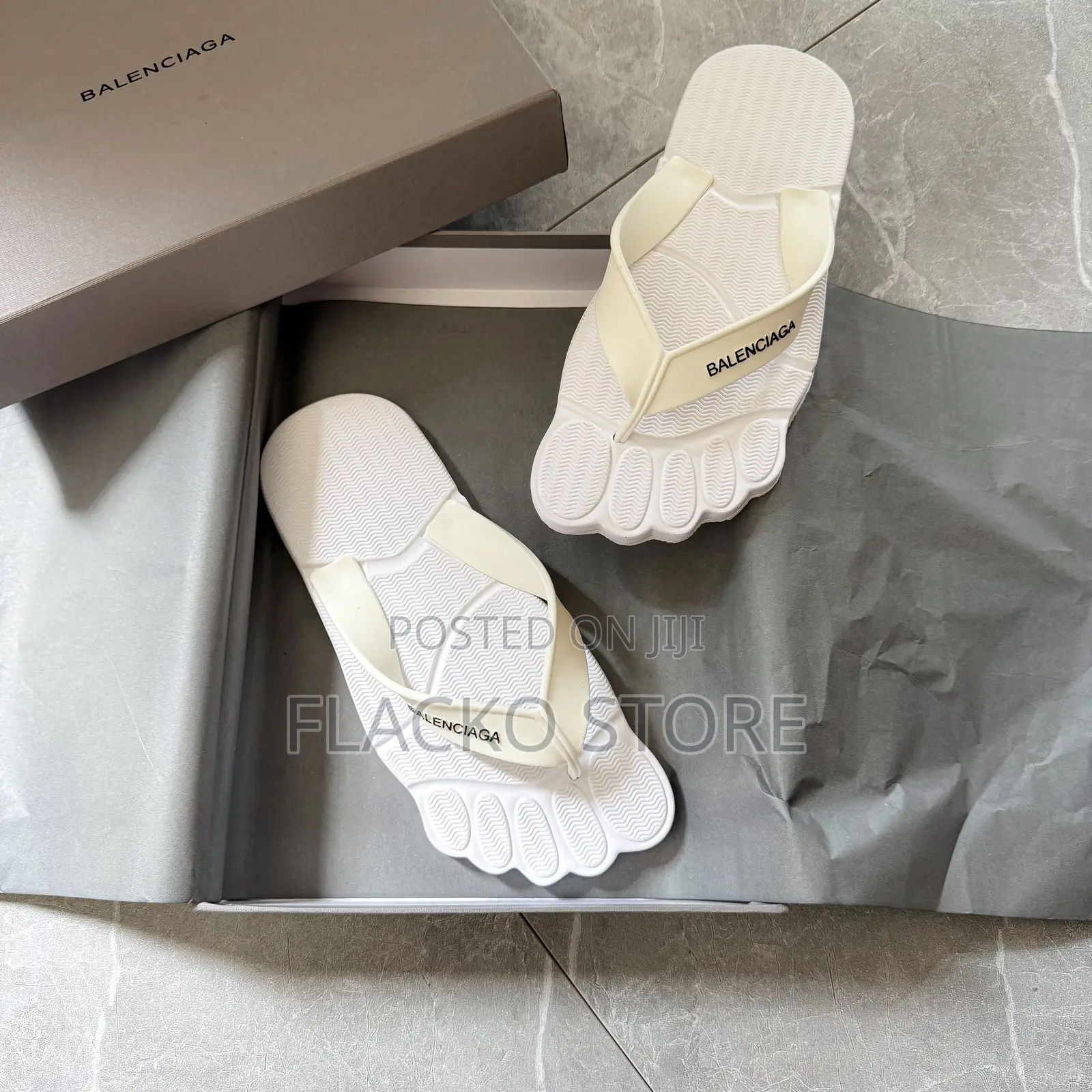Premium Balenciaga Toe Flip Flops