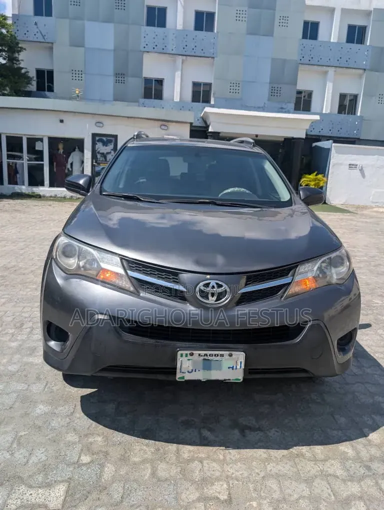 Toyota RAV4 2016 Gray