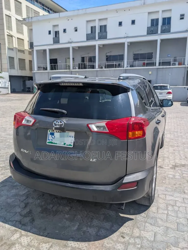 Toyota RAV4 2016 Gray