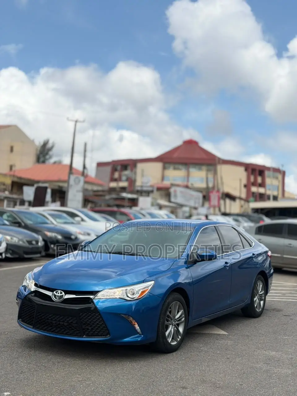 Toyota Camry SE 4dr Sedan (2.5L 4cyl 6A) 2017 Blue