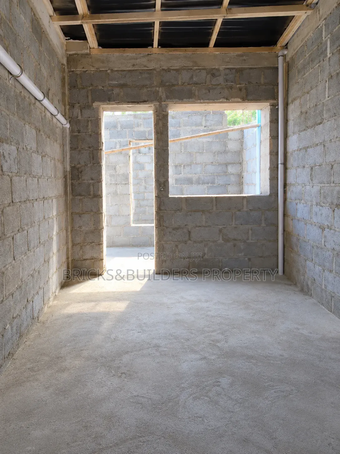 5bdrm Duplex in Kado for Sale