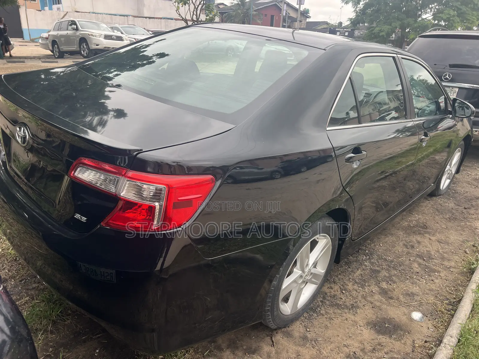 Toyota Camry LE 4dr Sedan (2.5L 4cyl 6A) 2014 Black