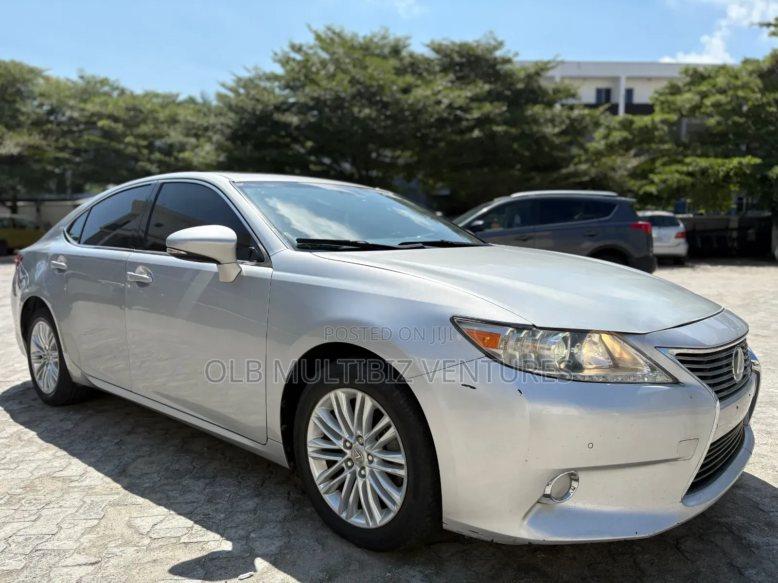 Lexus ES 2015 Silver