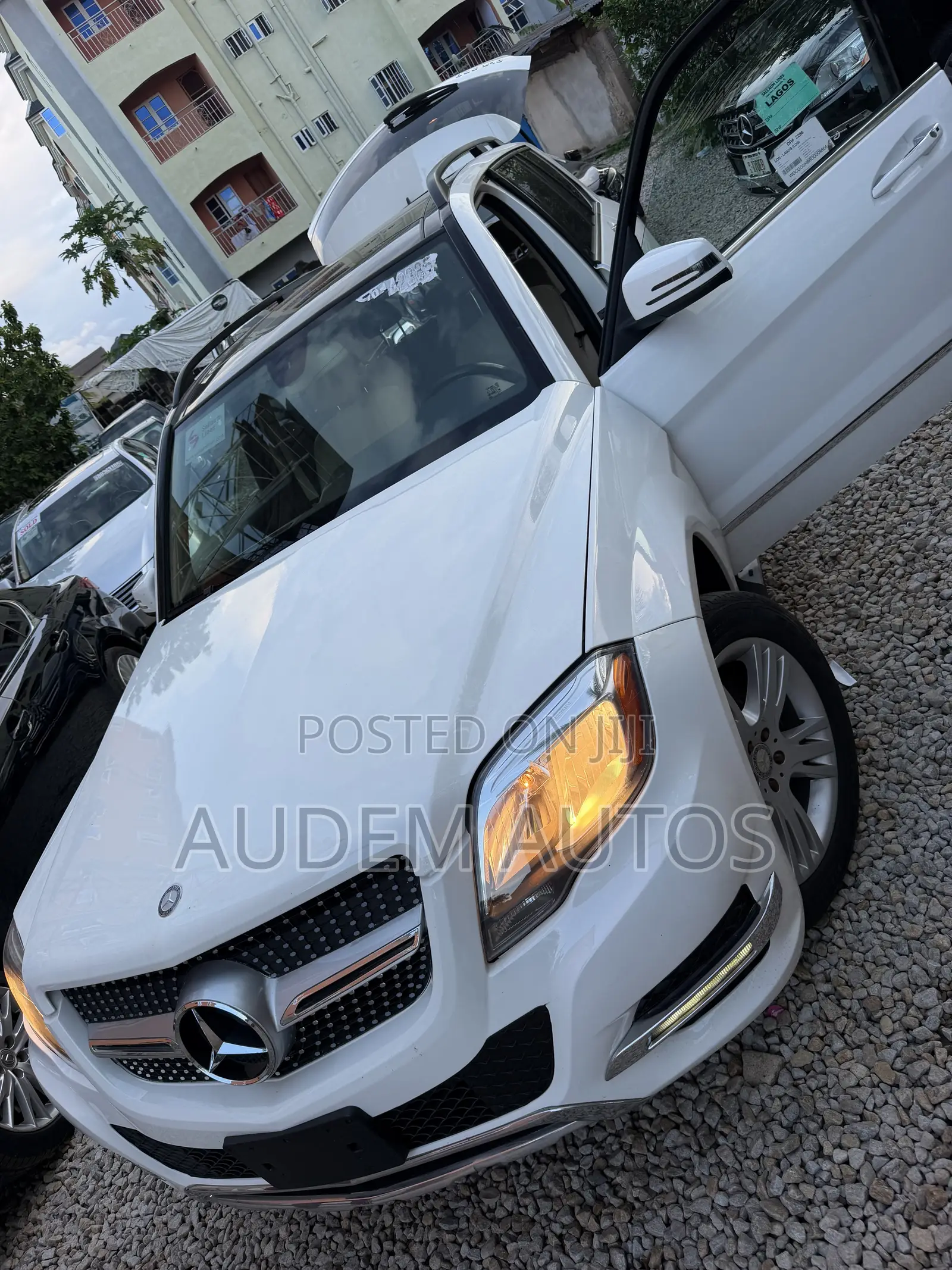 Mercedes-Benz GLK-Class 350 4MATIC 2013 White