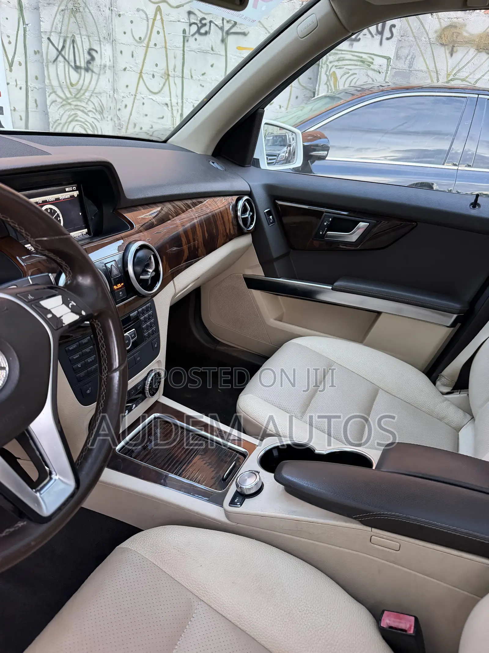 Mercedes-Benz GLK-Class 350 4MATIC 2013 White