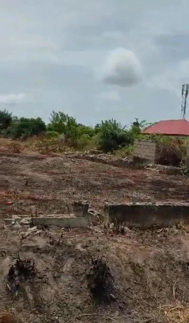 Prime 1164sqm Land in Abijo GRA, Ibeju-Lekki | C of O | ₦85M