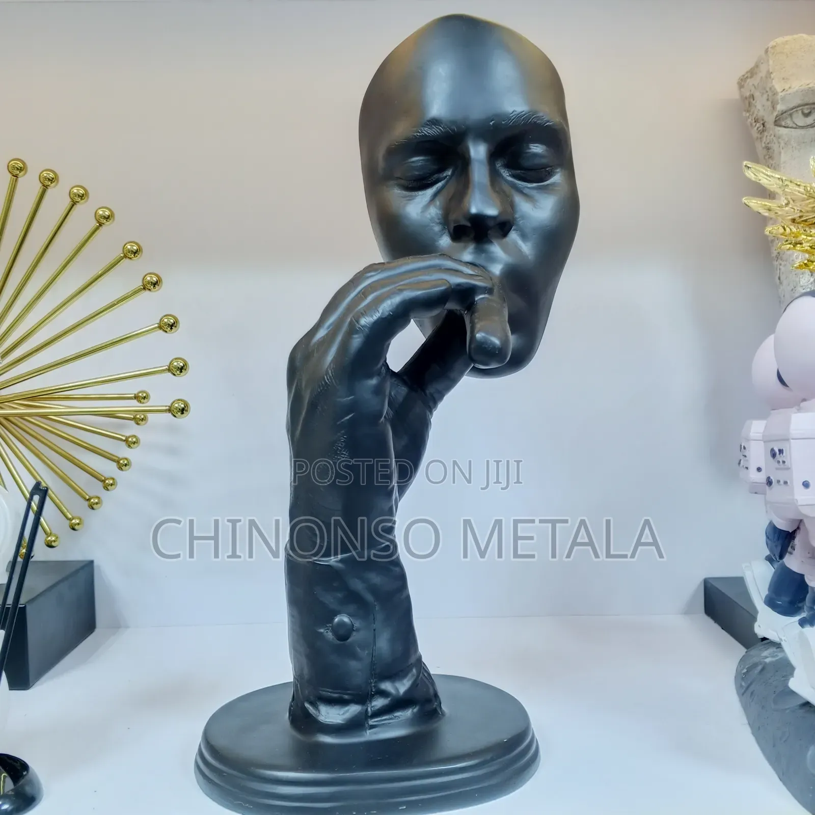 Smoking Thinker Decor Piece