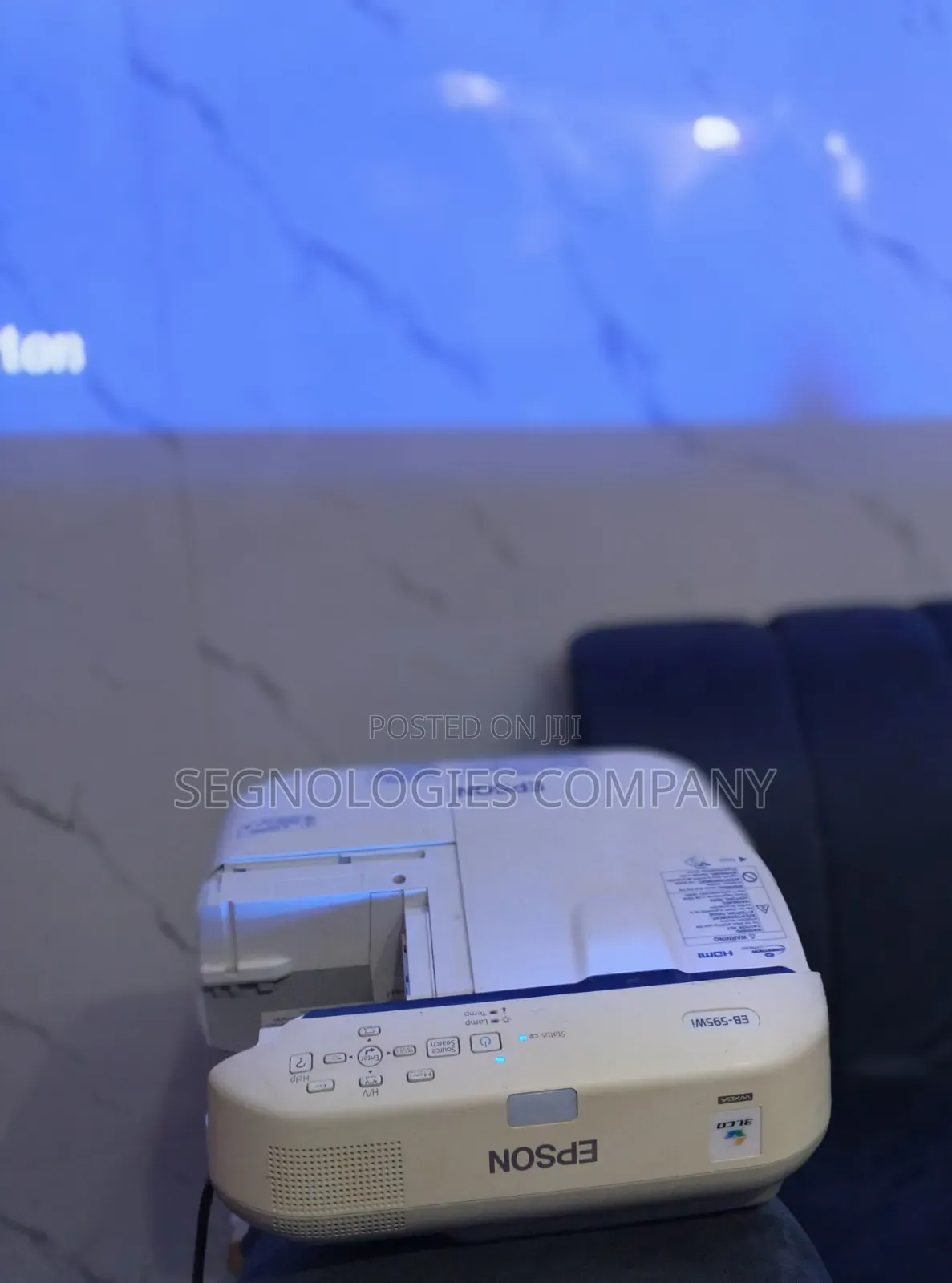 Epson EB-595Wi 3,300 Lumens Ultra Short Throw 3LCD Projector