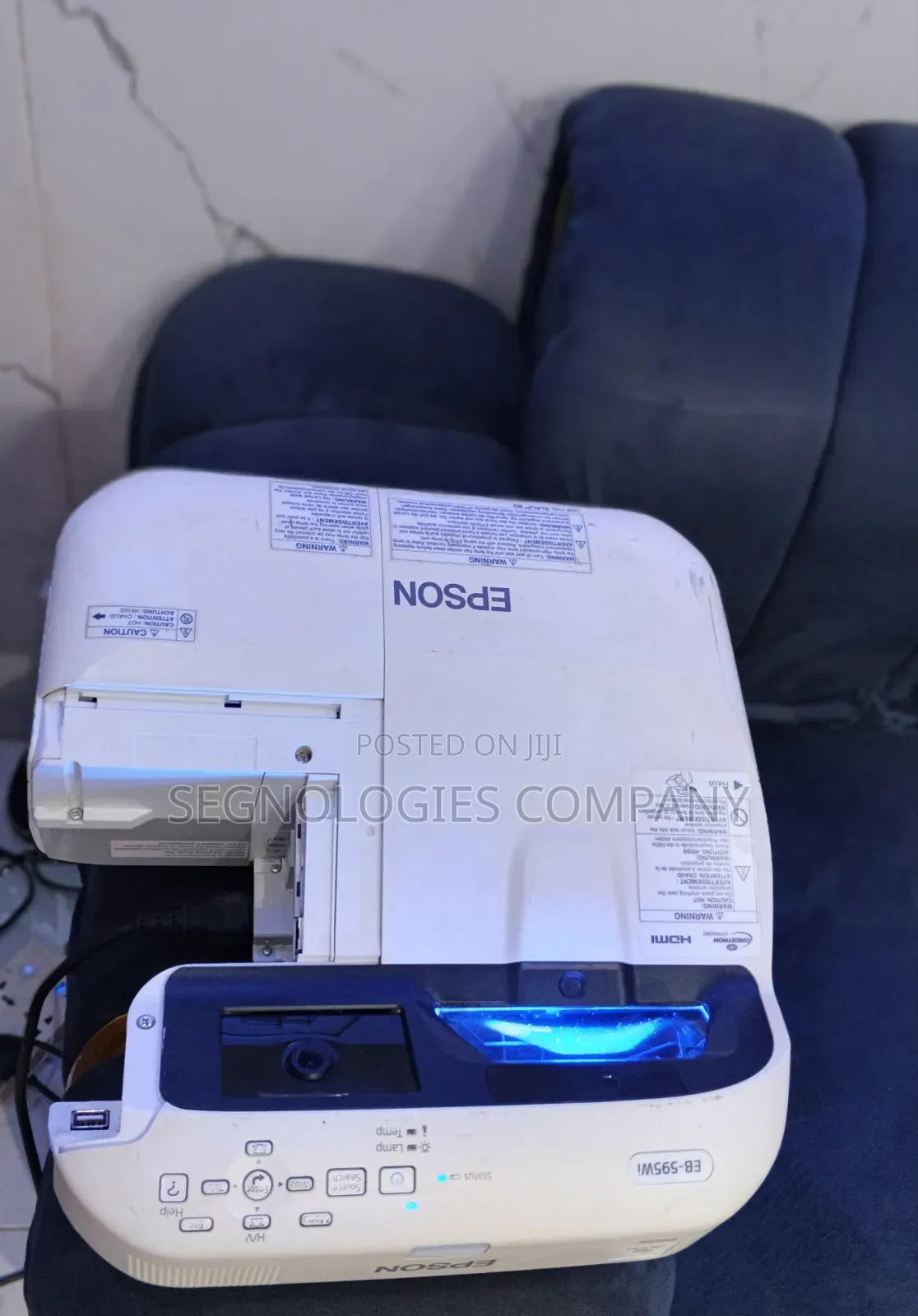 Epson EB-595Wi 3,300 Lumens Ultra Short Throw 3LCD Projector