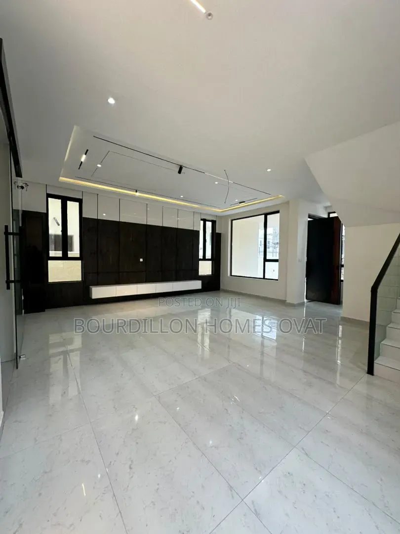 4bdrm Duplex in Orchid Lekki Lagos for sale